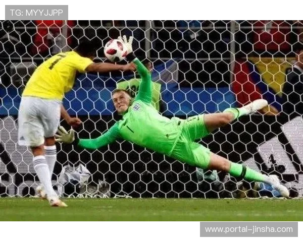 门将里塞贡献34次扑救，成朗斯防守端重要支柱